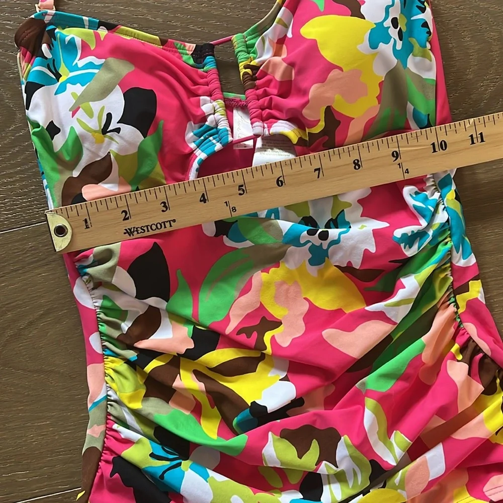 NWT Anne Cole Floral Sweetheart Ruched One Piece Swimsuit size 6